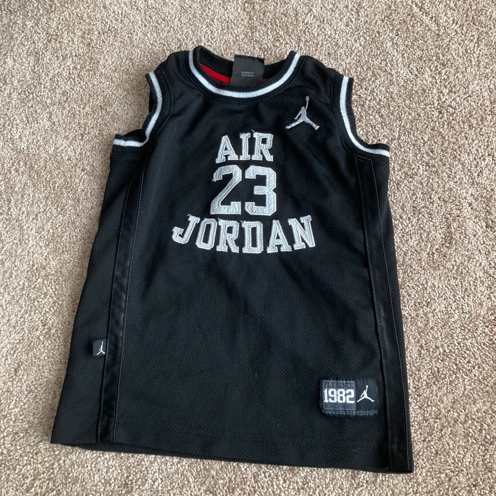 Air Jordan tank